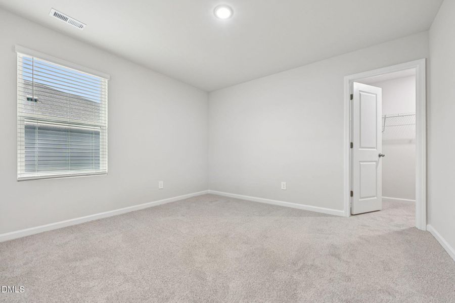 25-web-or-mls-Raleigh - Oak Manor - 536