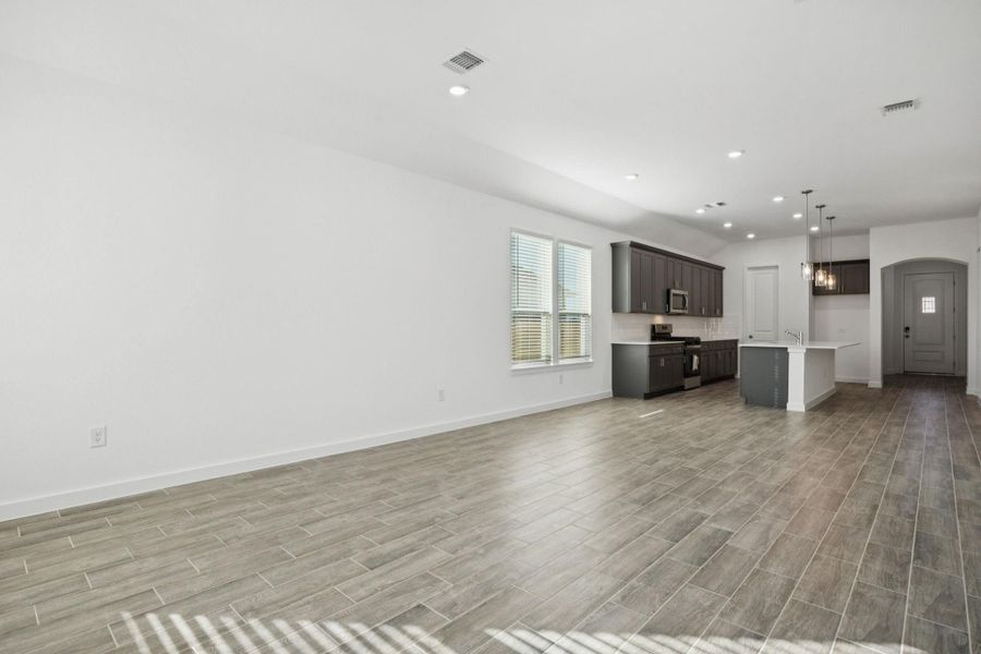 Spacious, unfurnished interior of a new home in Windcress, Cove (Image 15). Spacious, unfurnished interior of a new home in Windcress, Cove (Image 15).