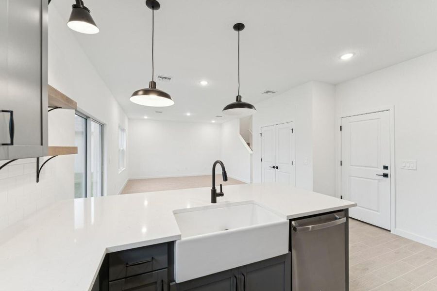 Kitchen, Dining Area & Great Room