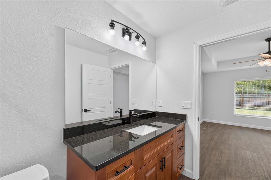 Furnished interior view inside a new home in , Ocklawaha (Image 10).