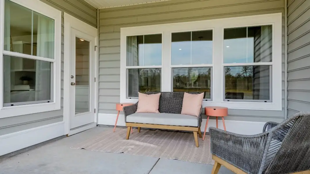 1767 Litchfield II Patio F1 061825