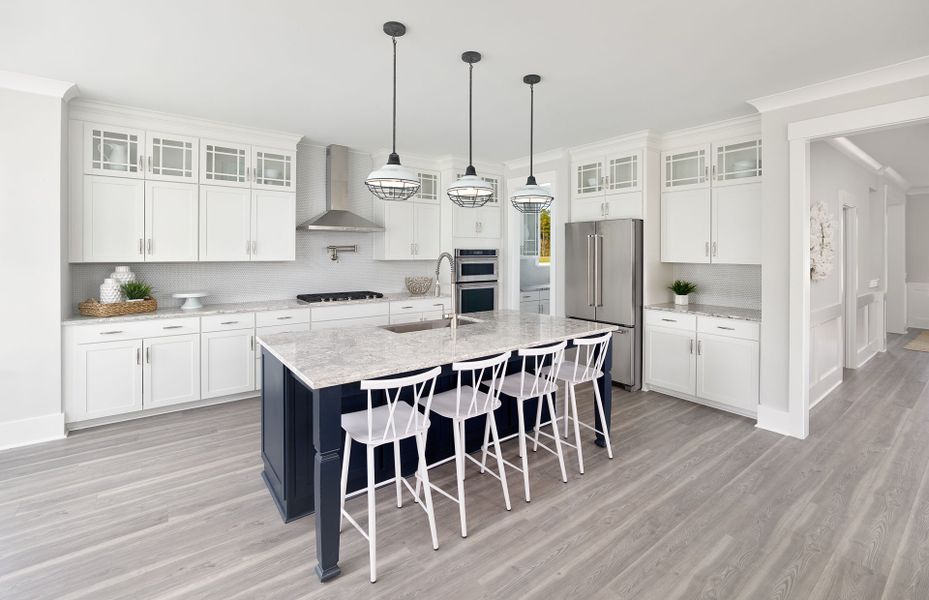 Gorgeous white Kitchen with a dark blue Kitchen island