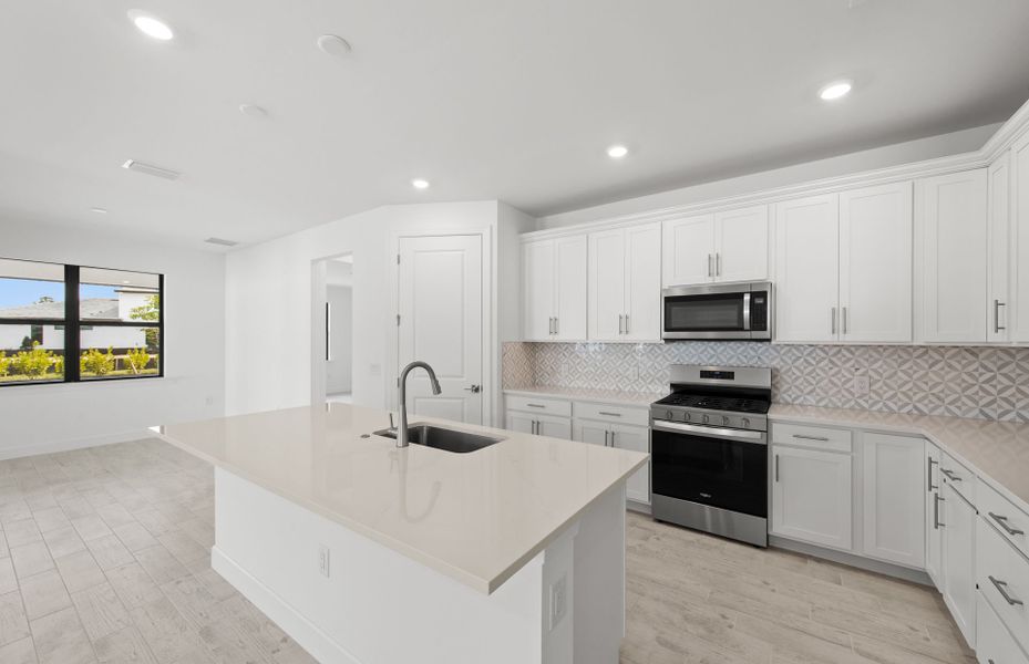 Furnished interior view inside a new home in Terreno, Naples (Image 7).