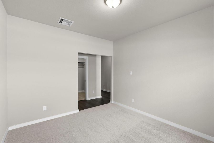 Spacious, unfurnished interior of a new home in Windrose Green, Angleton (Image 18).