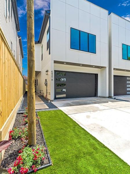 Image 3 of a home in .