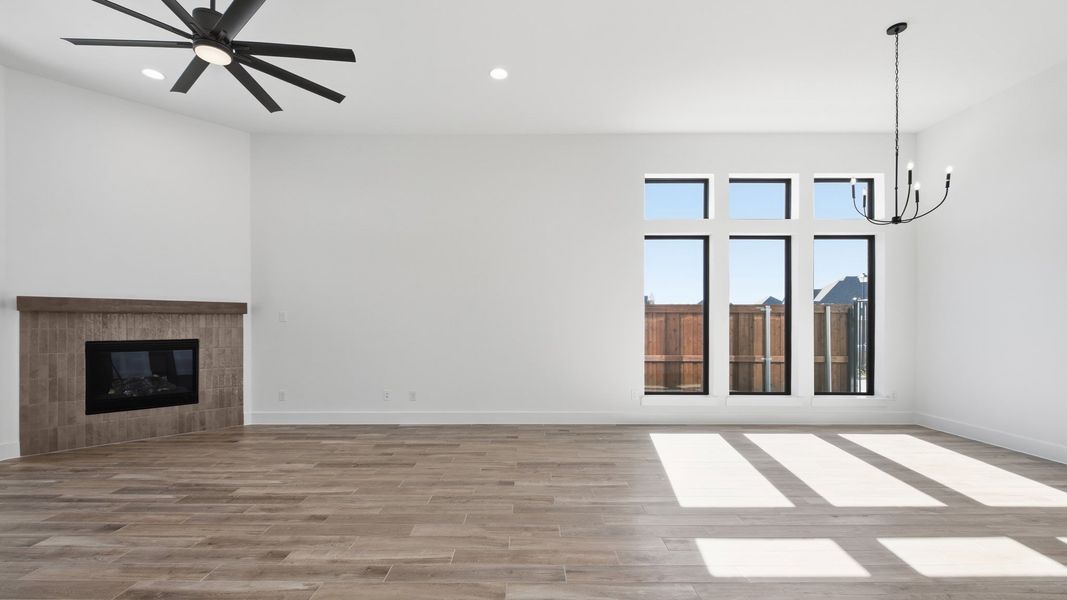 Spacious, unfurnished interior of a new home in Hillstead, Lavon (Image 22).