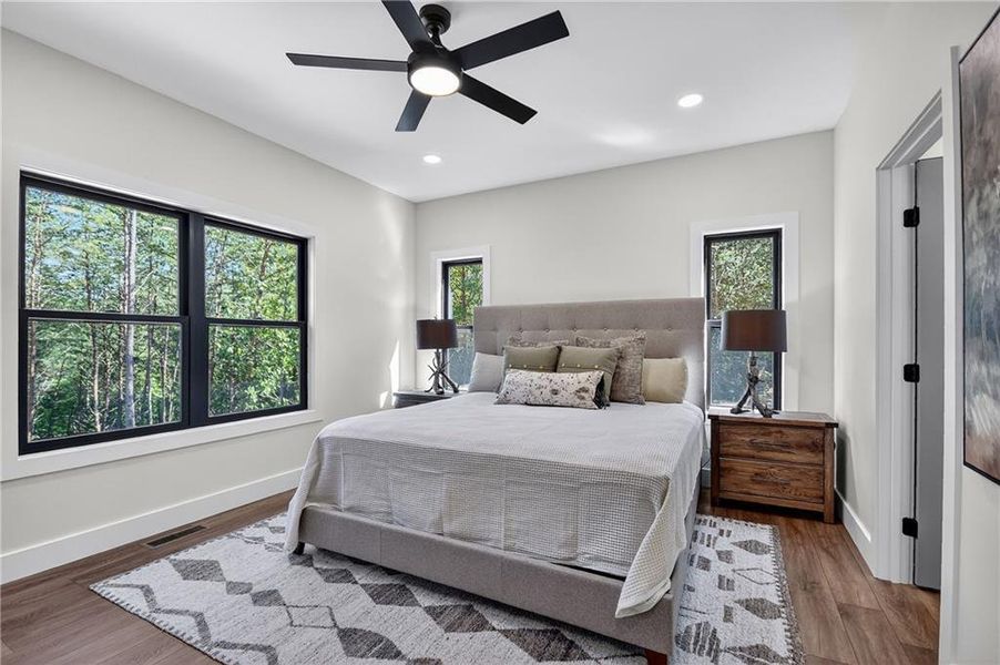 Furnished interior view inside a new home in , McCaysville (Image 13).