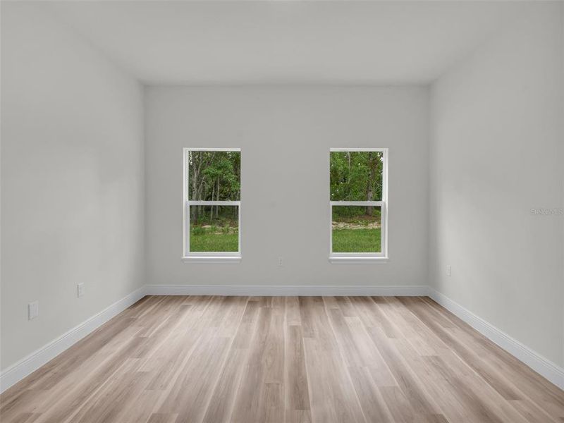 Spacious, unfurnished interior of a new home in , Ocala (Image 18).