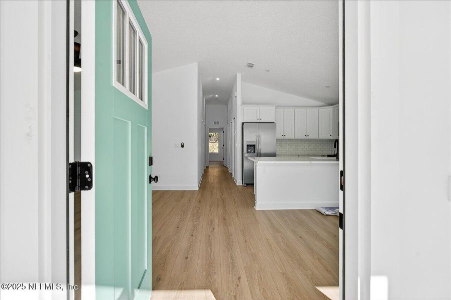 Spacious, unfurnished interior of a new home in , St. Augustine (Image 35).