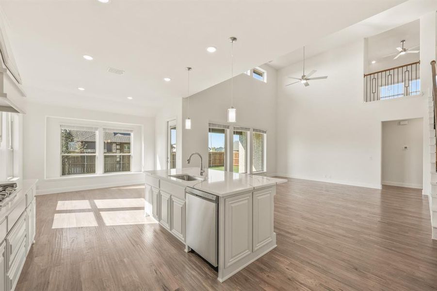 Furnished interior view inside a new home in Wildflower Ranch 60-65, Fort Worth (Image 9). Furnished interior view inside a new home in Wildflower Ranch 60-65, Fort Worth (Image 9).