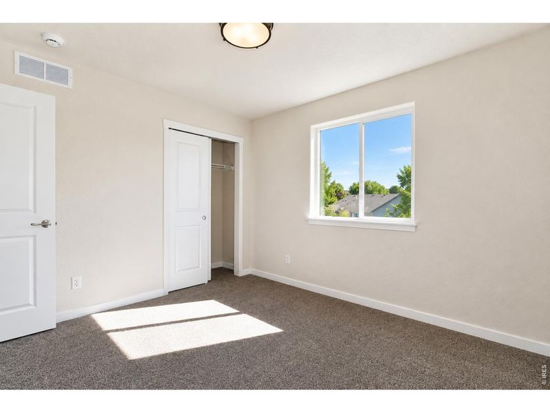 Spacious, unfurnished interior of a new home in , Johnstown (Image 33).