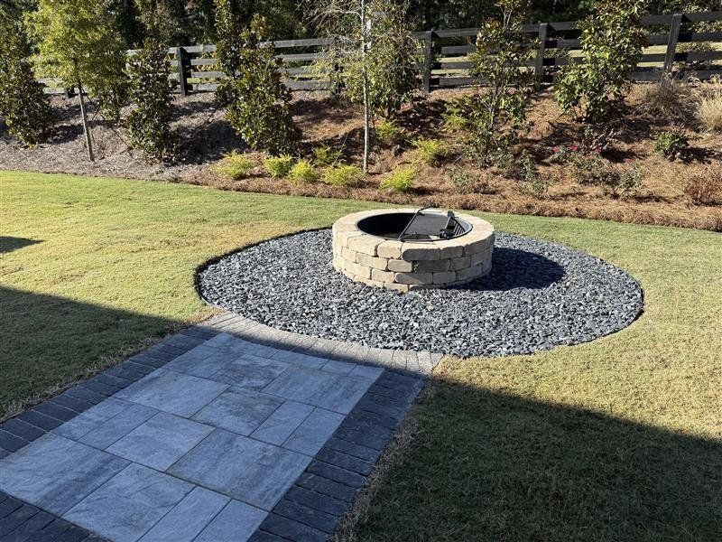 Community amenities in Adler Springs, Powder Springs (Image 8).