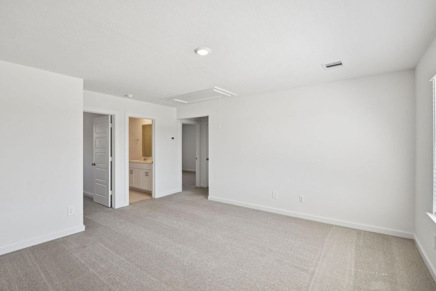 Photo is not of the actual home, but is an inspirational photo of builder’s model home and may depict options, furnishings, and/or decorator features that are not included