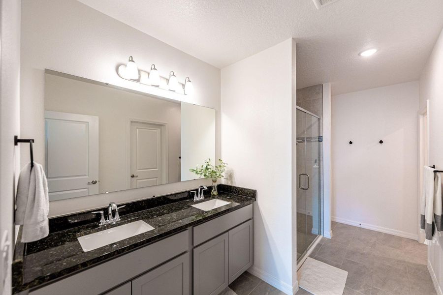 Furnished interior view inside a new home in , Port St. Lucie (Image 16).