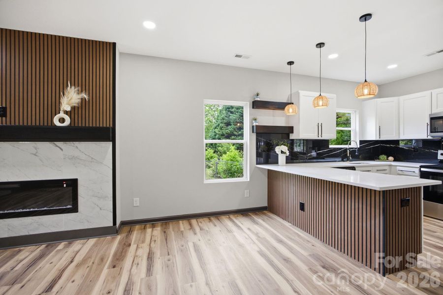 Furnished interior view inside a new home in , Kannapolis (Image 14).