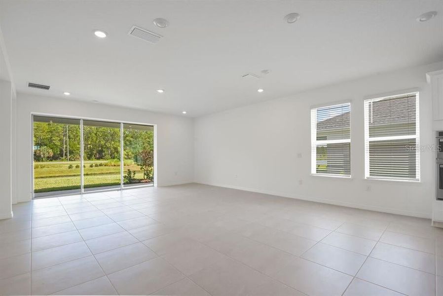 Spacious, unfurnished interior of a new home in Ardisia Park, New Smyrna Beach (Image 23). Spacious, unfurnished interior of a new home in Ardisia Park, New Smyrna Beach (Image 23).