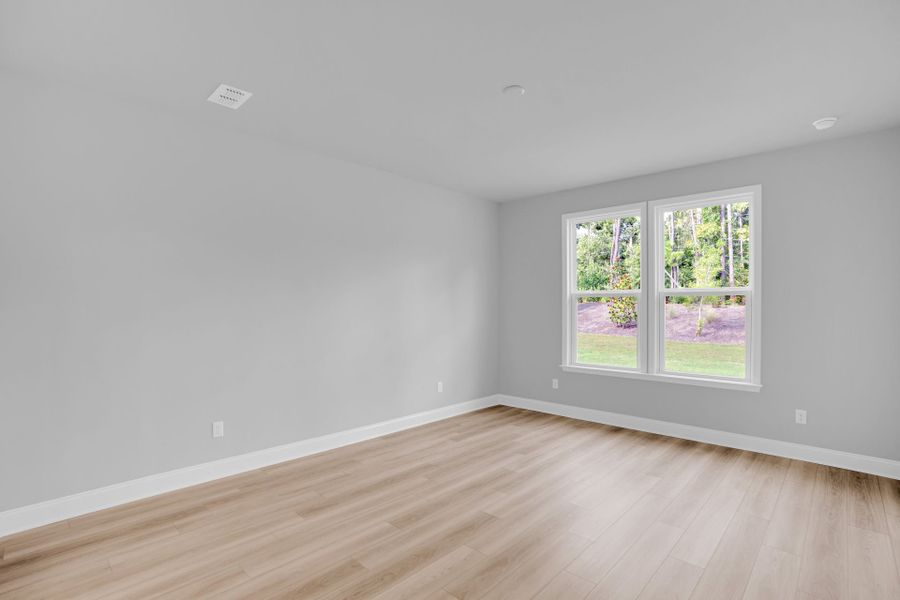 Spacious, unfurnished interior of a new home in Del Webb Charleston at Nexton, Summerville (Image 29). Spacious, unfurnished interior of a new home in Del Webb Charleston at Nexton, Summerville (Image 29).