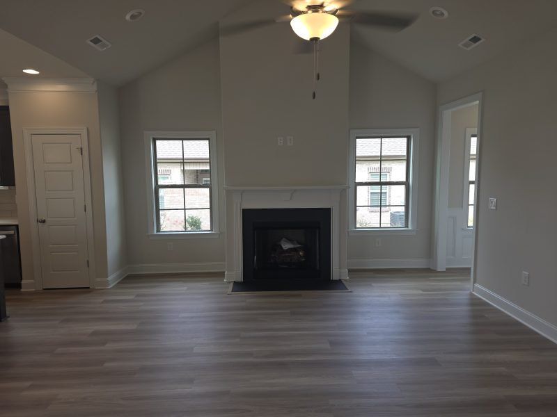 Spacious, unfurnished interior of a new home in Northborough, Colfax (Image 22).