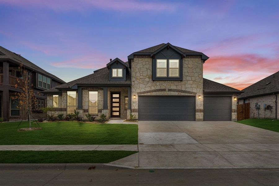 Front exterior of a new home in West Crossing, Anna, TX, highlighting curb appeal (Image 26). Front exterior of a new home in West Crossing, Anna, TX, highlighting curb appeal (Image 26).