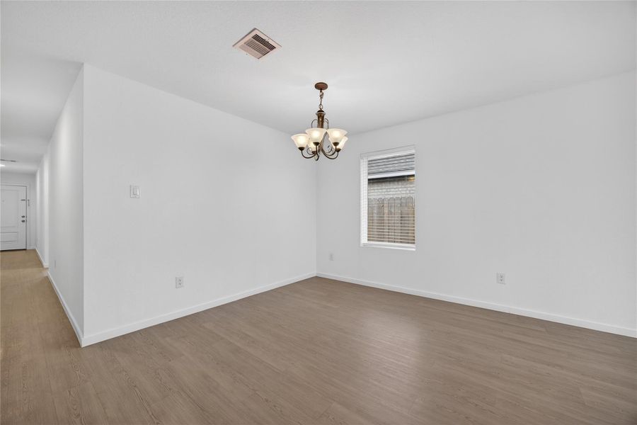 Spacious, unfurnished interior of a new home in Anniston, Katy (Image 40).