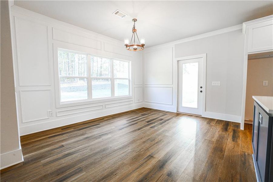 Spacious, unfurnished interior of a new home in , Jefferson (Image 23).