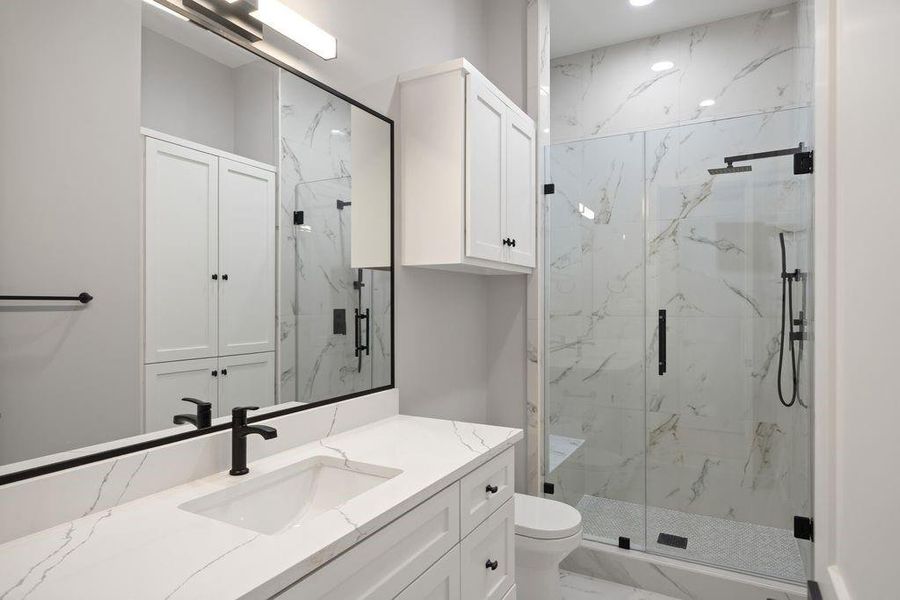 En-suite bath for Bedroom 3 En-suite bath for Bedroom 3