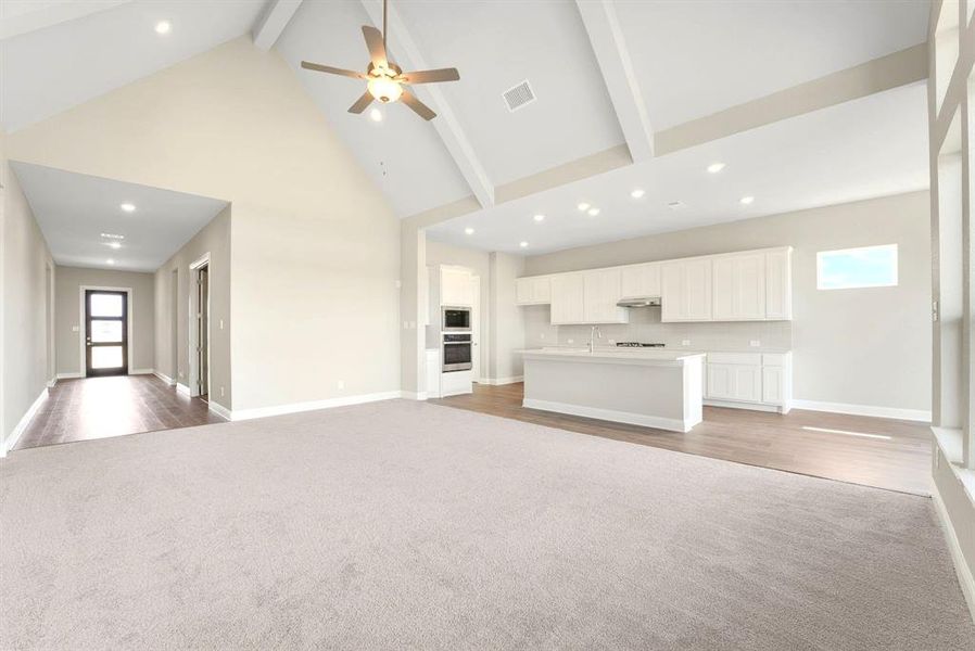 Spacious, unfurnished interior of a new home in Polo Ridge, Mesquite (Image 24). Spacious, unfurnished interior of a new home in Polo Ridge, Mesquite (Image 24).