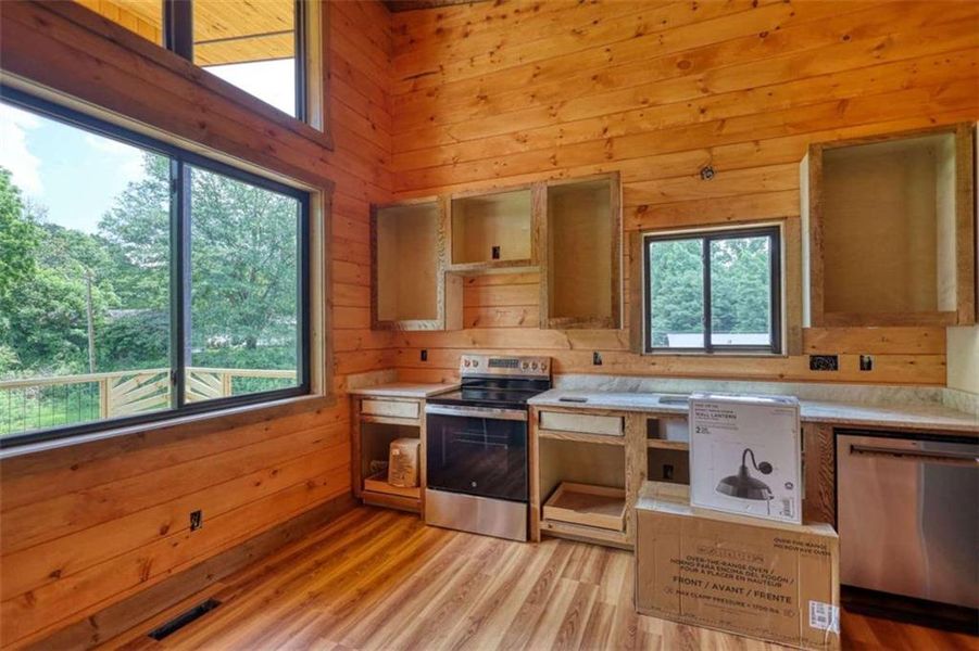 Image 74 of a home in .
