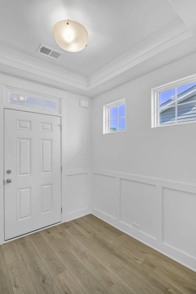 Spacious, unfurnished interior of a new home in Ashton Lakes, Lexington (Image 23).