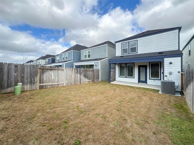 Exterior details and patio area of a home in , Houston (Image 4).