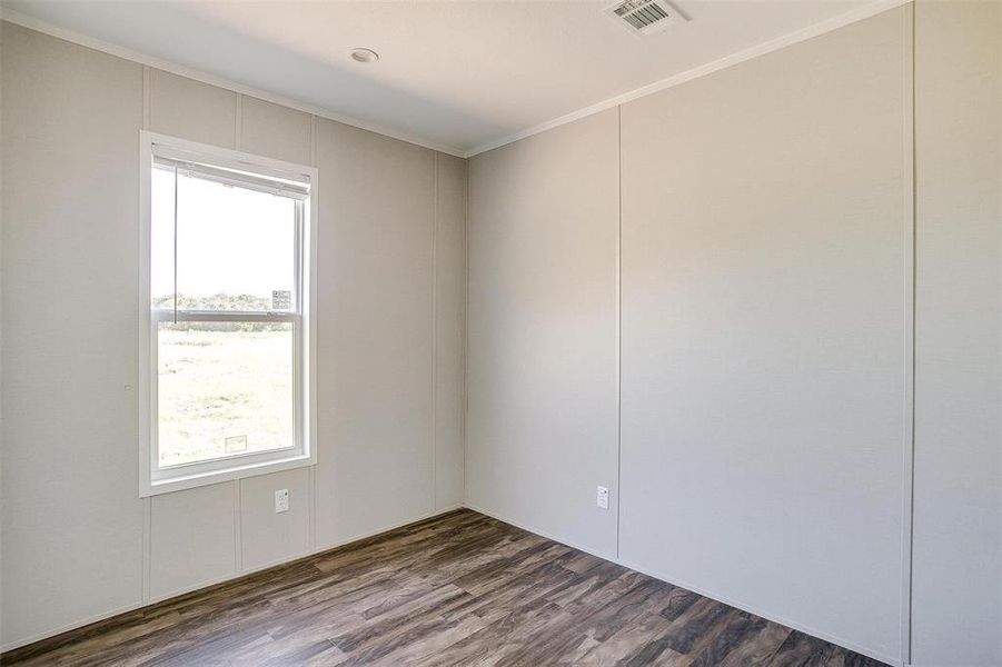 Spacious, unfurnished interior of a new home in , Grandview (Image 33). Spacious, unfurnished interior of a new home in , Grandview (Image 33).