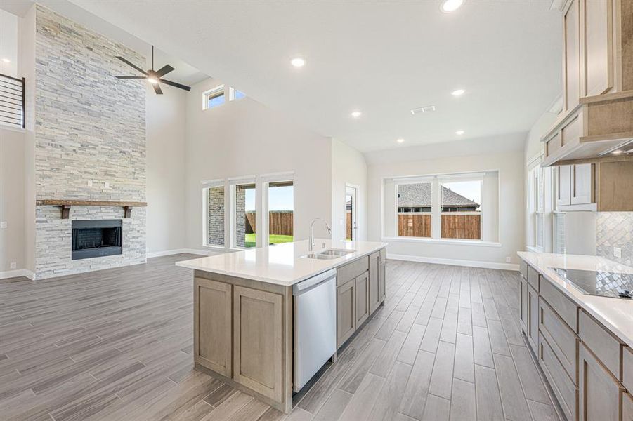 Furnished interior view inside a new home in Villages of Walnut Grove, Midlothian (Image 7). Furnished interior view inside a new home in Villages of Walnut Grove, Midlothian (Image 7).