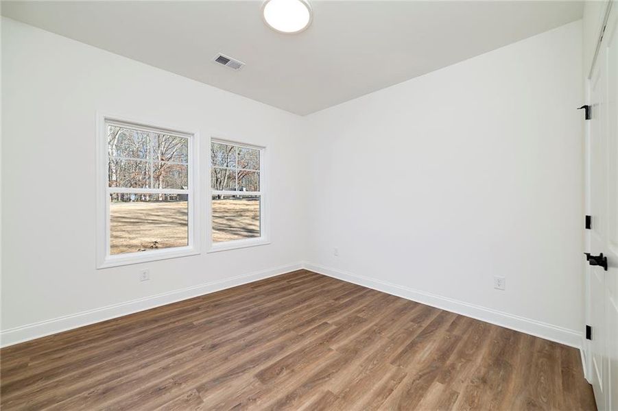 Spacious, unfurnished interior of a new home in , Dawsonville (Image 17).