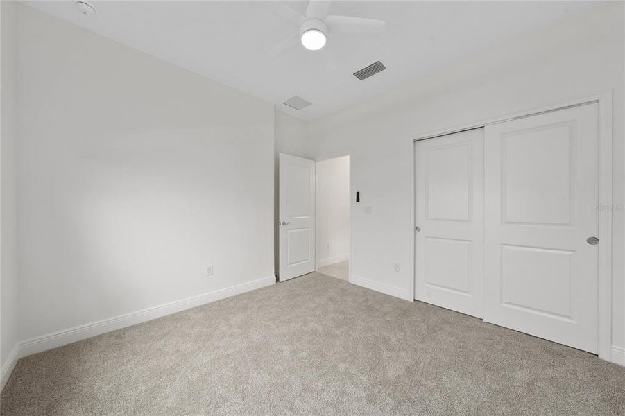 Spacious, unfurnished interior of a new home in Havenfield at Crossprairie, St. Cloud (Image 18).