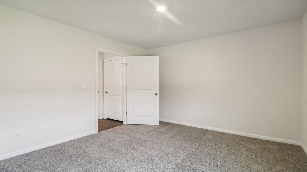 Representative unfurnished interior of a home built from the ROBIE by D.R. Horton in Gates Village, Lugoff (Image 14).