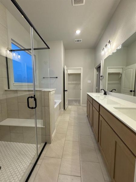 Furnished interior view inside a new home in Terra Escalante, Blue Ridge (Image 9).