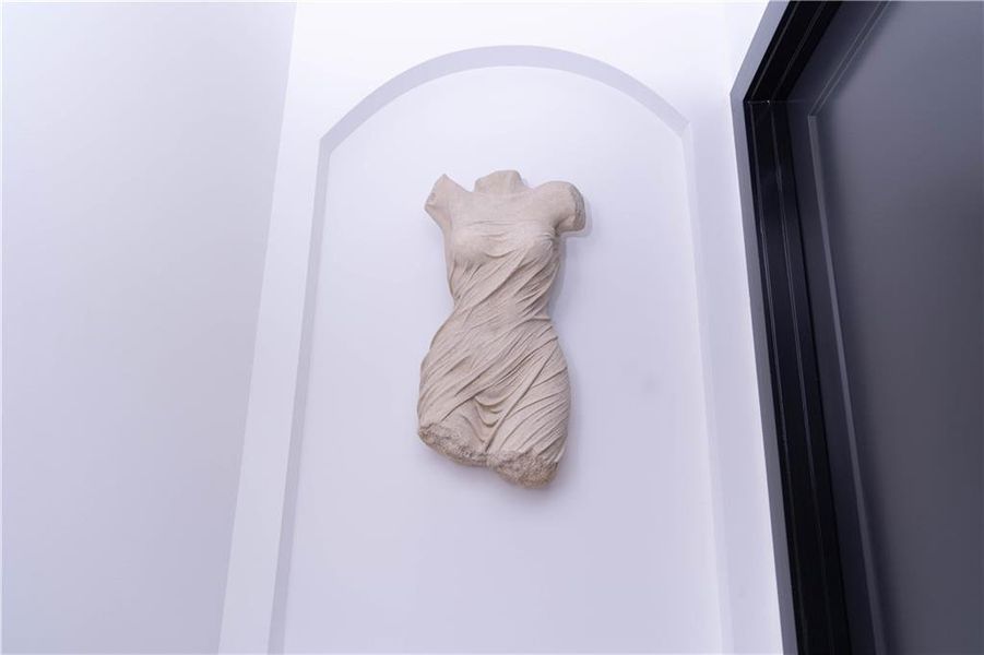 Image 78 of a home in .