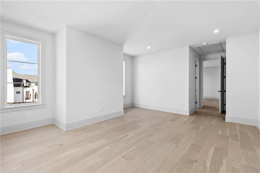 Spacious, unfurnished interior of a new home in , Fayetteville (Image 45).