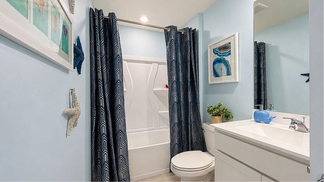 Brystol Columbus Bath2 F2