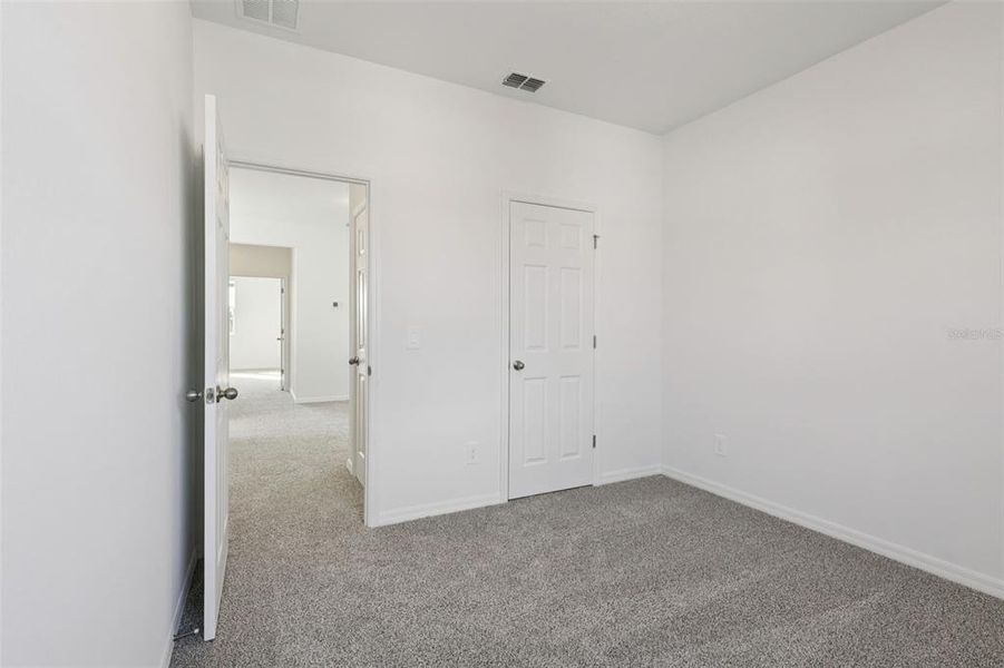 Spacious, unfurnished interior of a new home in The Meadow at Crossprairie Bungalows, St. Cloud (Image 19).
