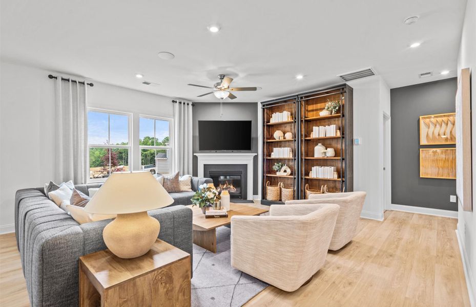 Furnished interior view inside a new home in Briarwood Reserve, Spartanburg (Image 4).