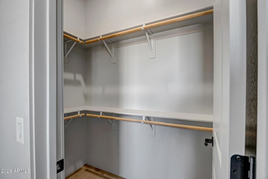 Bed 2 walk in closet Bed 2 walk in closet