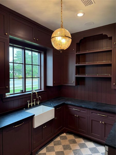 Image 20 of a home in .