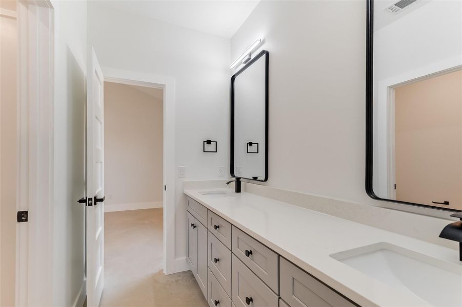Furnished interior view inside a new home in , Marble Falls (Image 6).