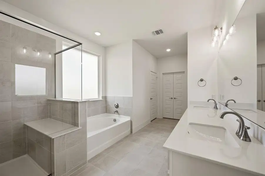 Furnished interior view inside a new home in Saddleback Estates, Boyd (Image 10). Furnished interior view inside a new home in Saddleback Estates, Boyd (Image 10).