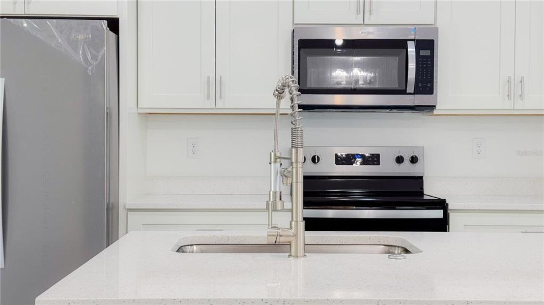 Furnished interior view inside a new home in , Ocala (Image 7).