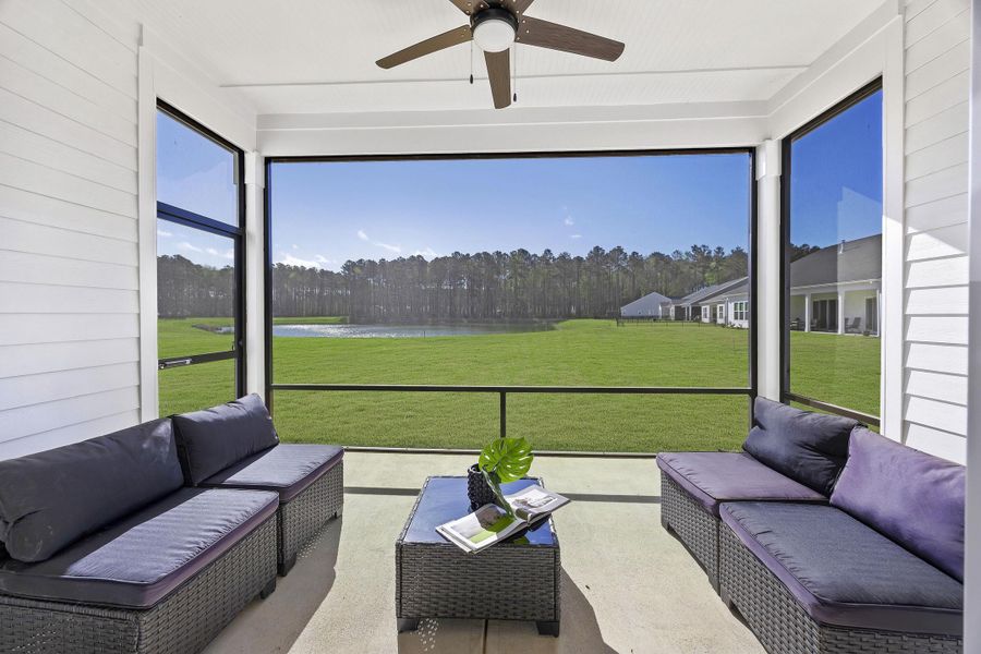 Exterior details and patio area of a home in , Hardeeville (Image 25).