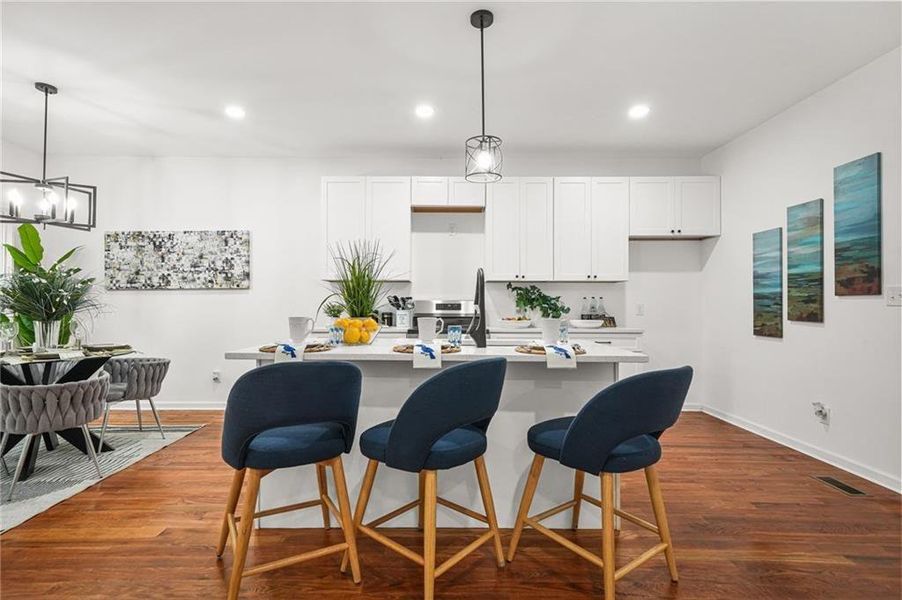 Furnished interior view inside a new home in , Gainesville (Image 7).