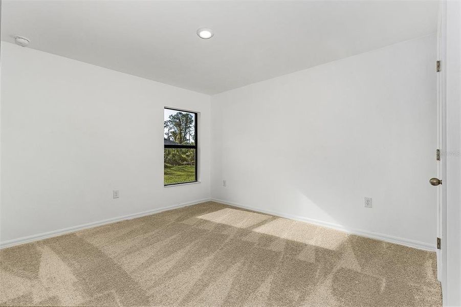 Spacious, unfurnished interior of a new home in , North Port (Image 13).