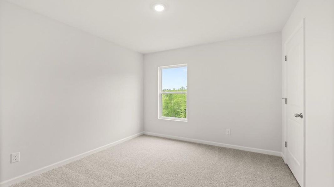 Spacious, unfurnished interior of a new home in Sheffield Highlands, Dallas (Image 23).